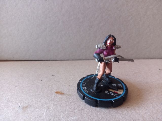 Heroclix maría tifoidea