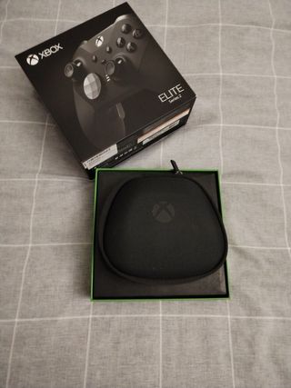 Xbox One elite series2