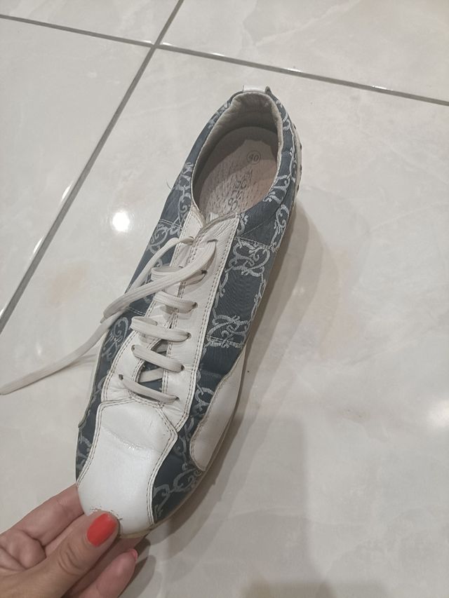 Sneakers vera pelle bianco e blu n. 40