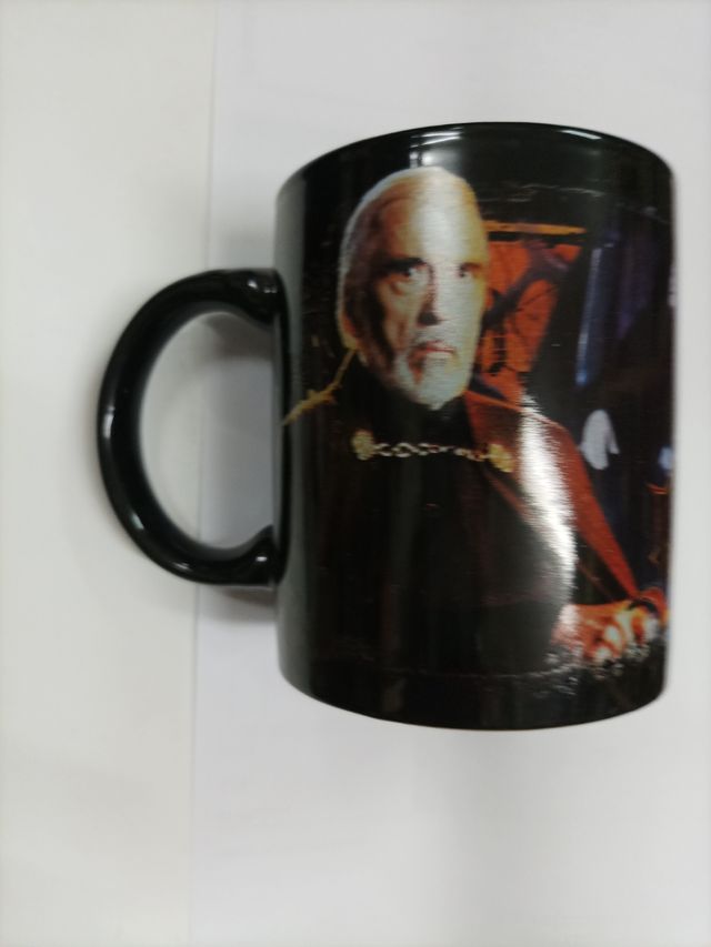 TAZA COLECCIÓN STAR WARS. 2010 LUCASFILM LTD. & TM