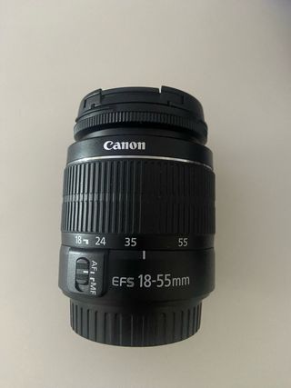 Camara de fotos CANON EOS 2000D