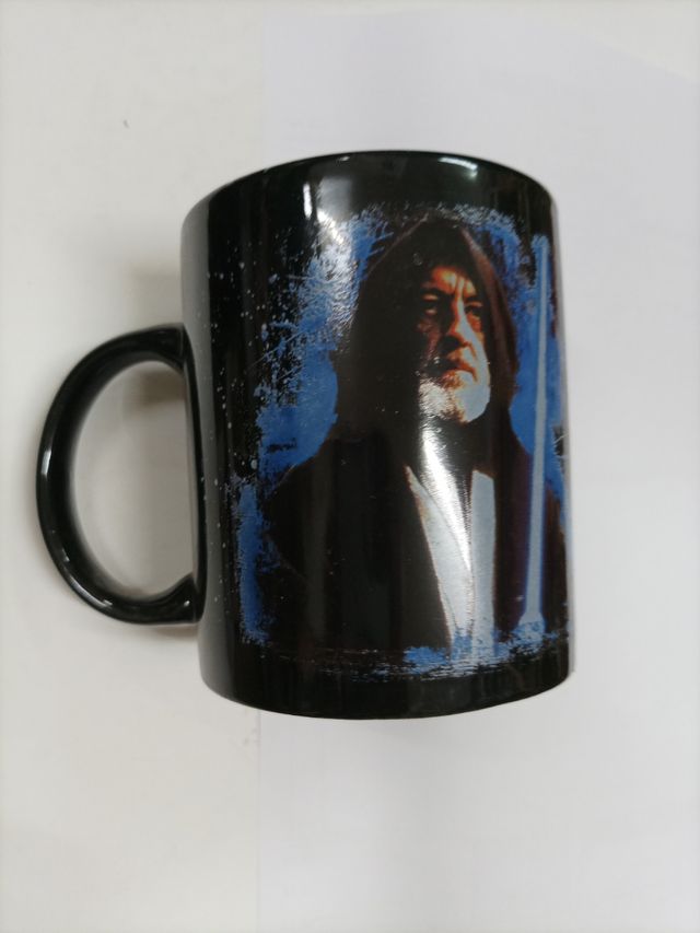 TAZA COLECCIÓN STAR WARS. 2010 LUCASFILM LTD. & TM