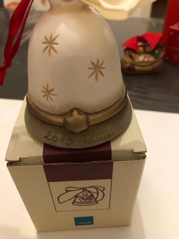 Addobbo albero Thun campana 2015