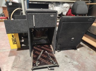 Cajonera, soporte nevera y asiento Jeep jk