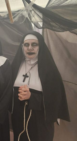 Disfraz monja Valak