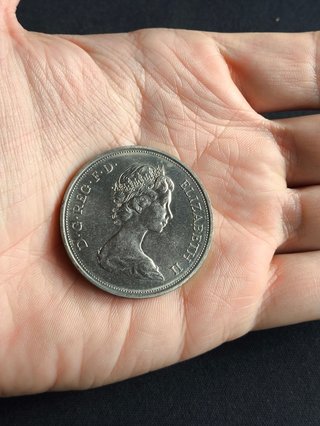 Medalla Bodas de plata reina Isabel II