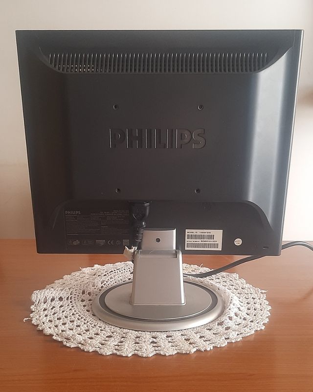 Monitor LCD Philips 15"