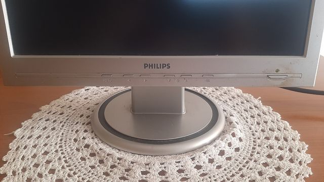 Monitor LCD Philips 15"
