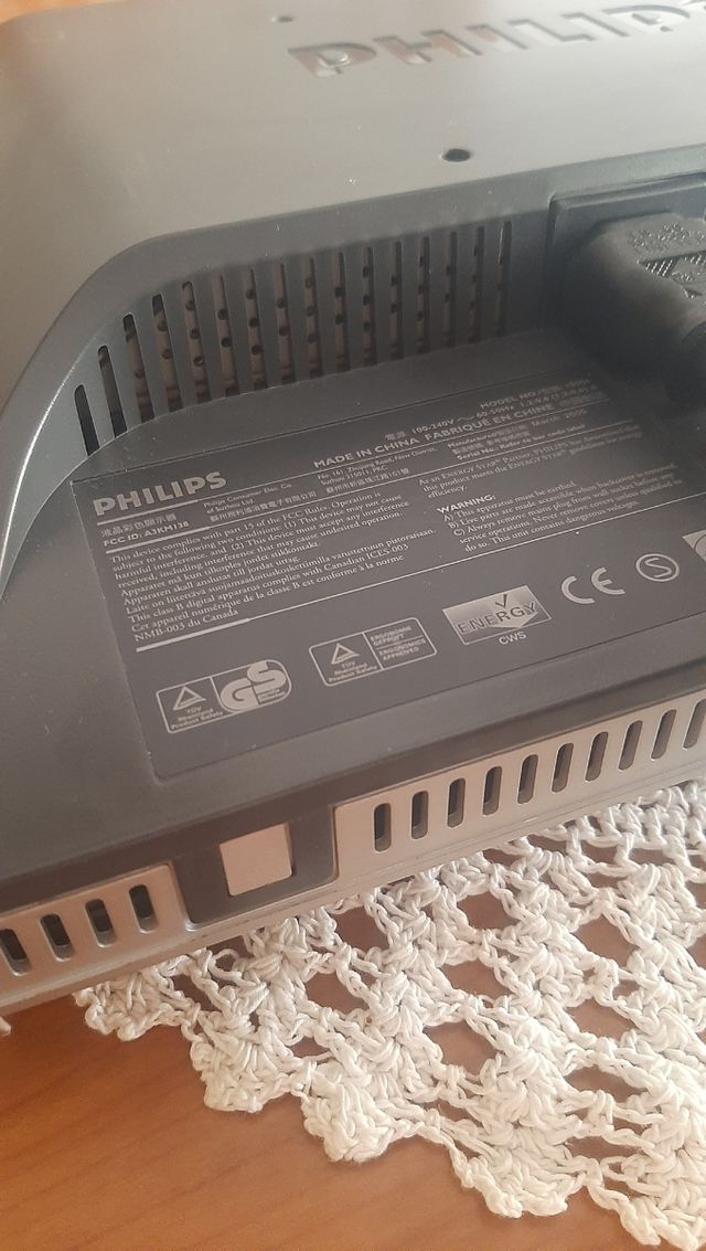 Monitor LCD Philips 15"