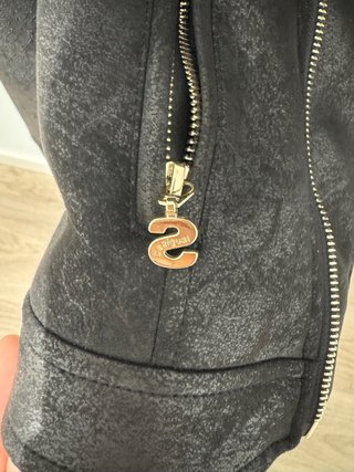 Chaqueta desigual
