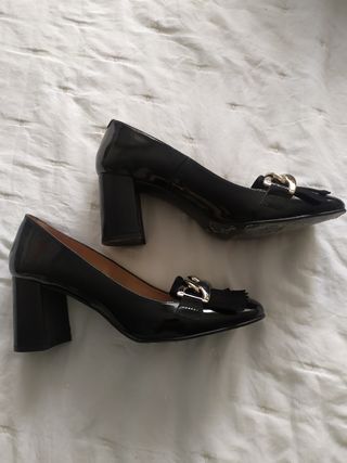 Zapatos tacón ancho