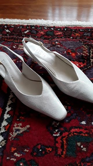 Zapatos destalonados de piel N 39