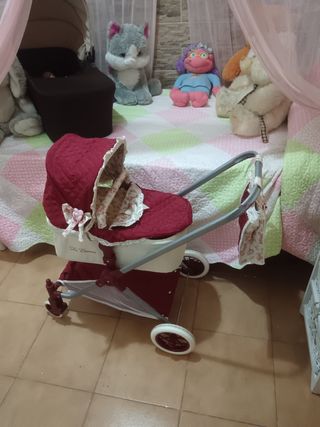 Carrito de muñecas 