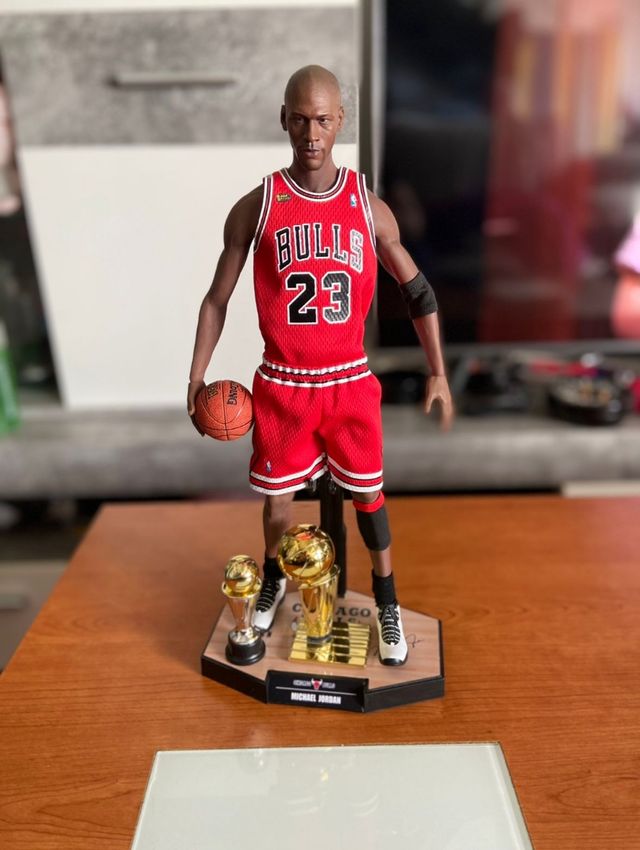 CUSTOM MICHAEL JORDAN