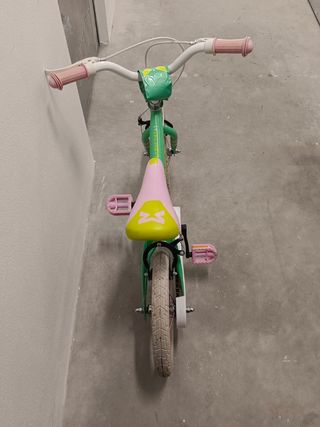 Bicicleta niña 14"con ruedines