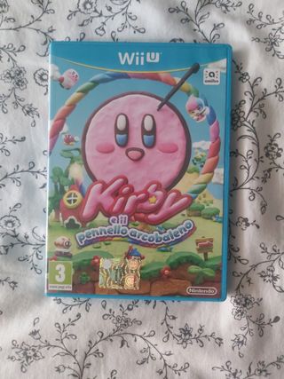 Kirby y el pincel arcoiris