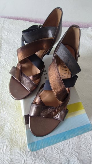 Sandalias de piel de Hispanitas