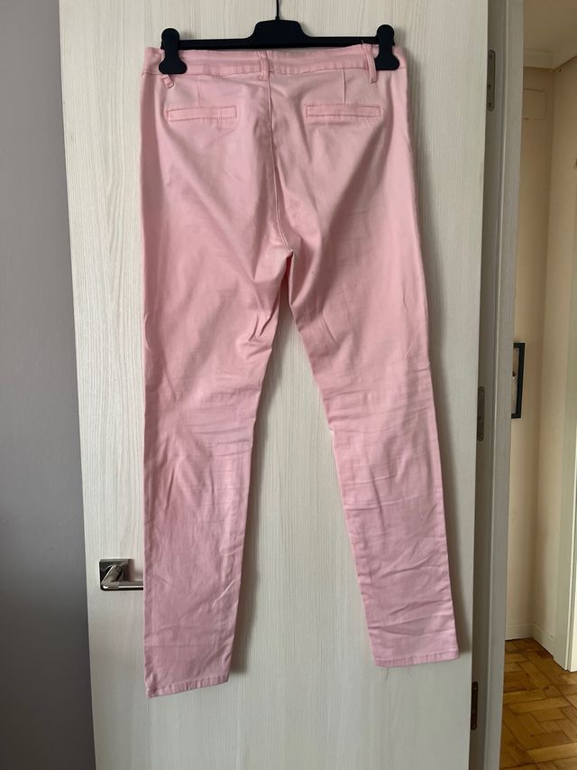 Pantalon tipo chino mujer