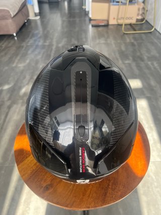 Casco Shark Spartan Carbon