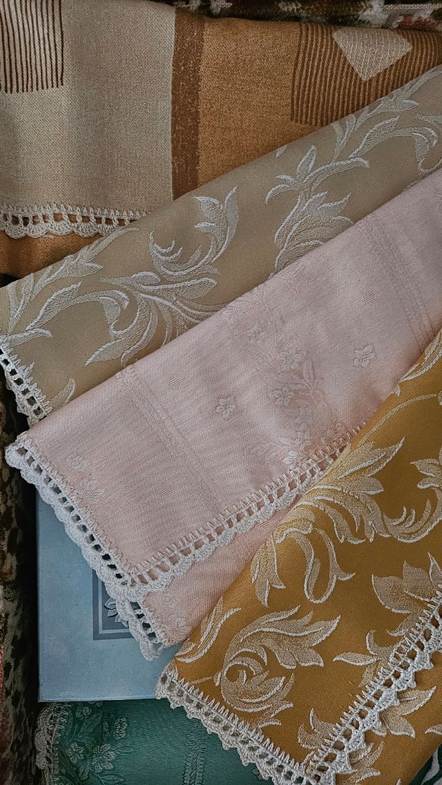 Bustina,tovaglietta e tovagliolo 