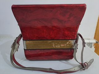 Acordeon hohner student 40 bajos