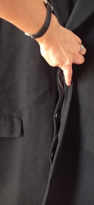 Abrigo clásico hombre Alain Manoukain