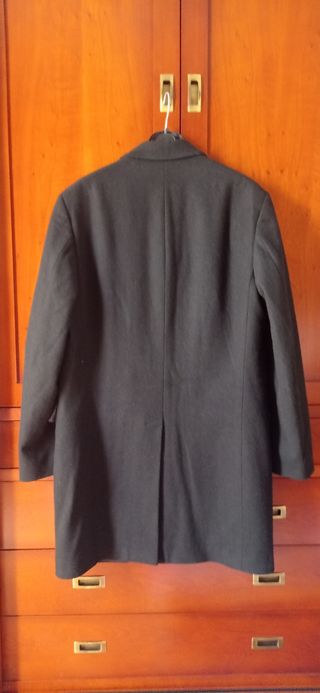 Abrigo clásico hombre Alain Manoukain