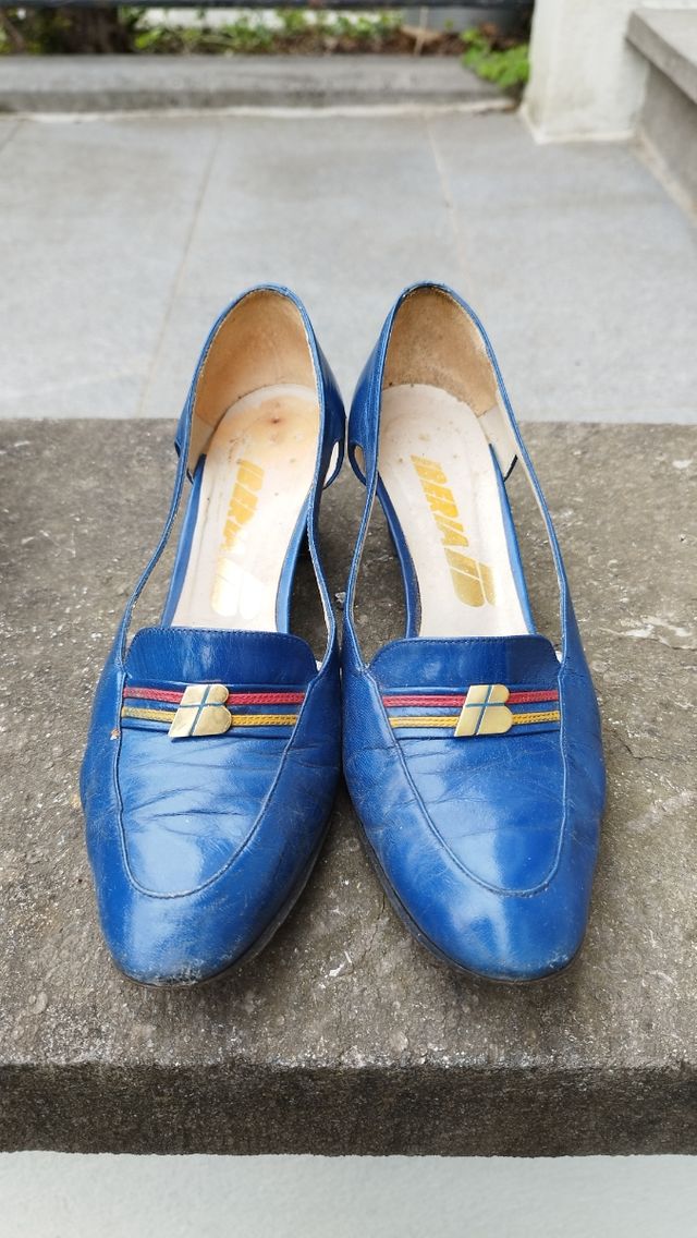 Antiguos zapatos Iberia azafatas
