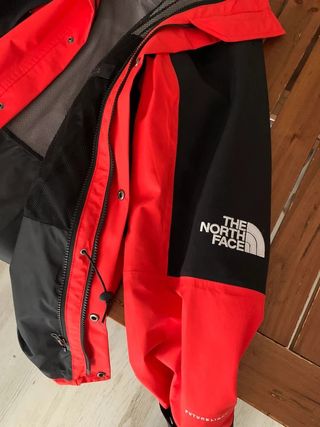 The North Face Chaqueta Retro Mountain Light 1994
