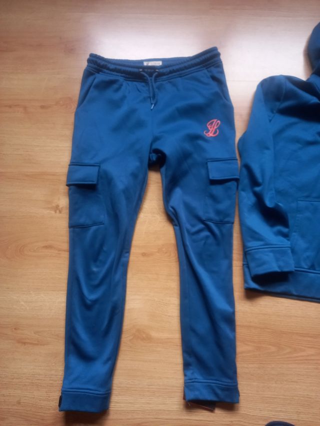 Sudadera y pantalon Sik Silk
