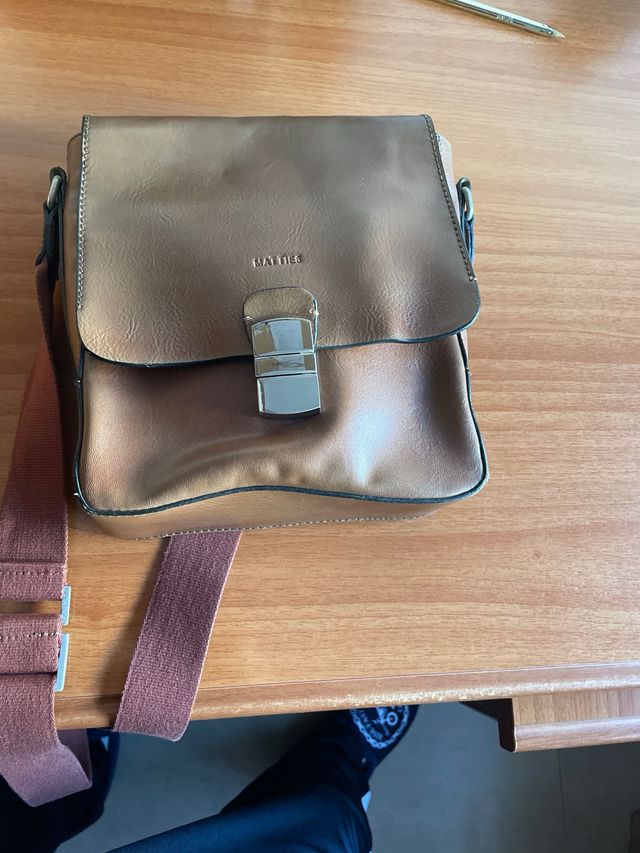 Bandolera o Cartera piel marron