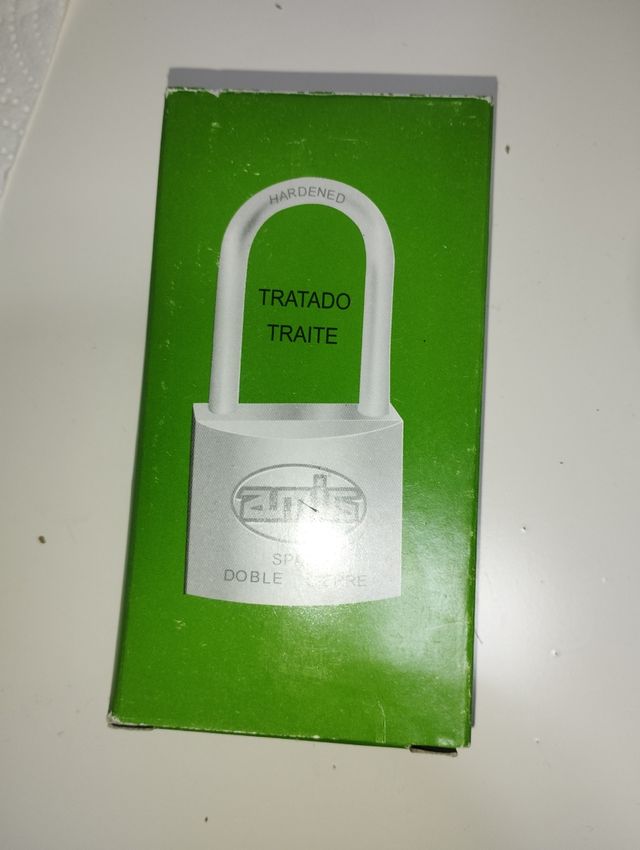 Candado nuevo marca amig mod 3 60mm de laton