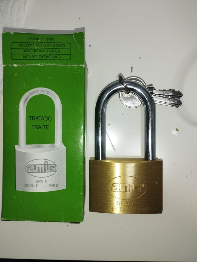 Candado nuevo marca amig mod 3 60mm de laton