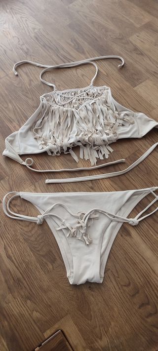 Bikini tacto de ante