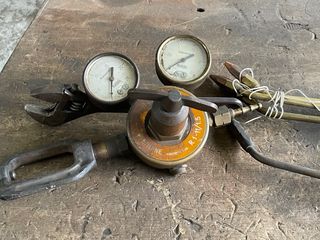 Cannello per ossigeno acetilene e manometri