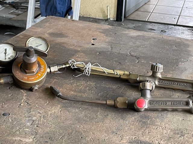 Cannello per ossigeno acetilene e manometri