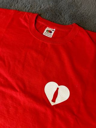 T-shirt rossa M con scritta Coca Cola