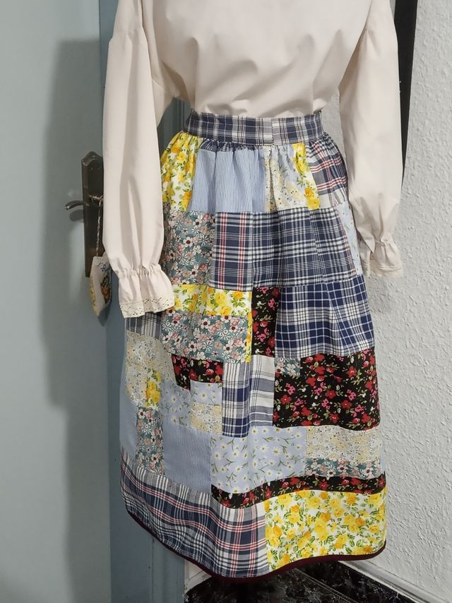 Delantal estilo patchwork, campestre