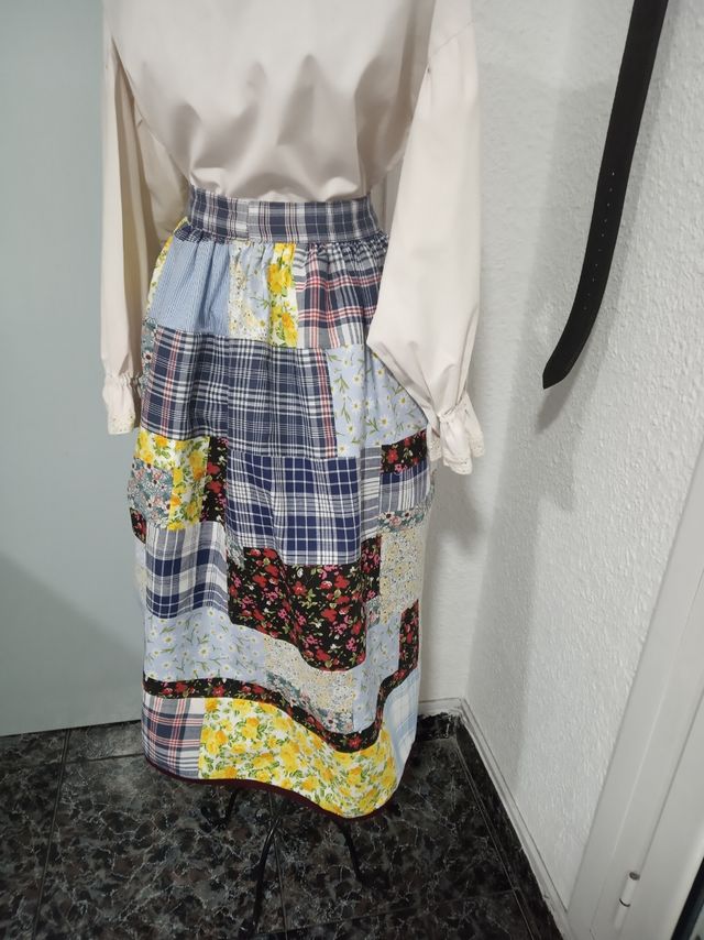 Delantal estilo patchwork, campestre