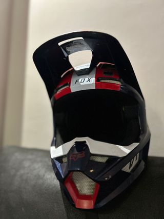 Casco fox v1