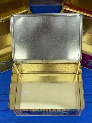 LATAS HOJALATA COLA-CAO.