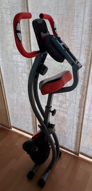 Bicicleta estática plegable