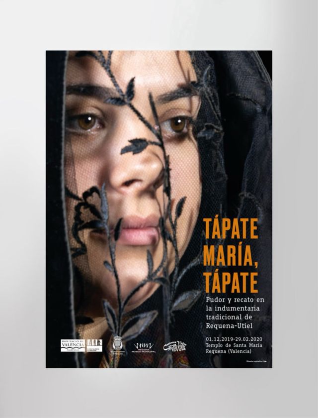 Libro indumentaria femenina