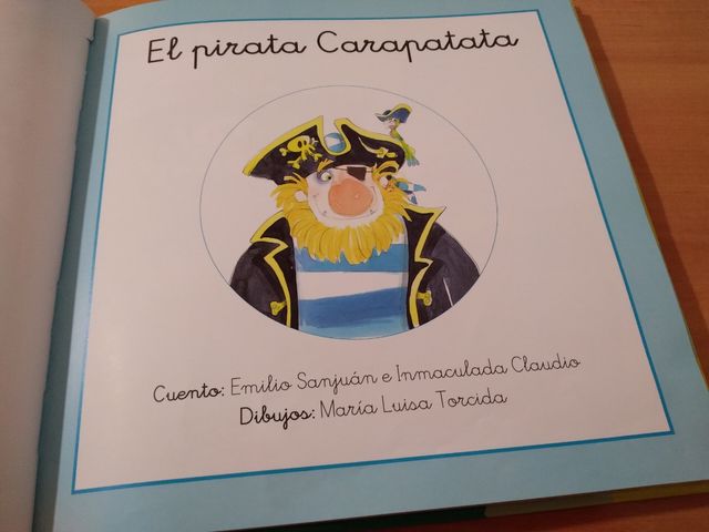 PICTOCUENTOS (Spanish Edition)