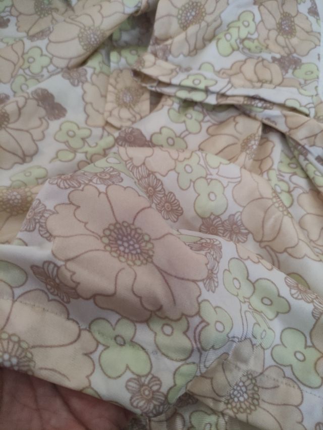 Camisa vintage op-art floral pastel 