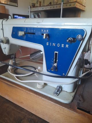 Máquina coser Singer de sobremesa