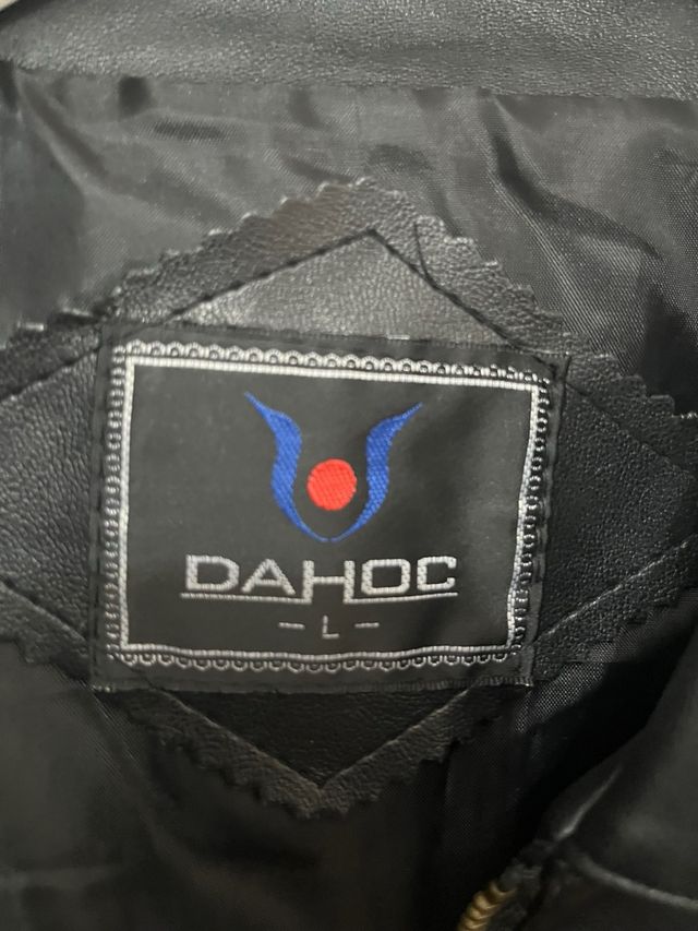 Chaqueta polipiel negra