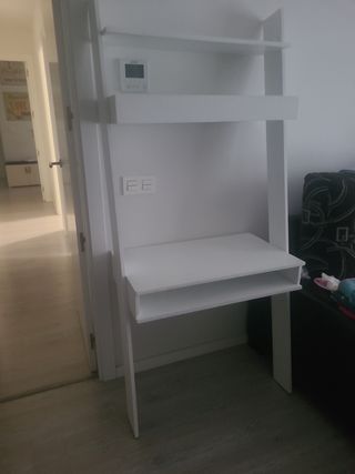 Escritorio Infantil de madera blanco