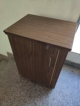 MAQUINA DE COSER ANTIGUA.