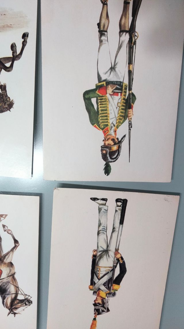 Dibujos postales soldados años 70